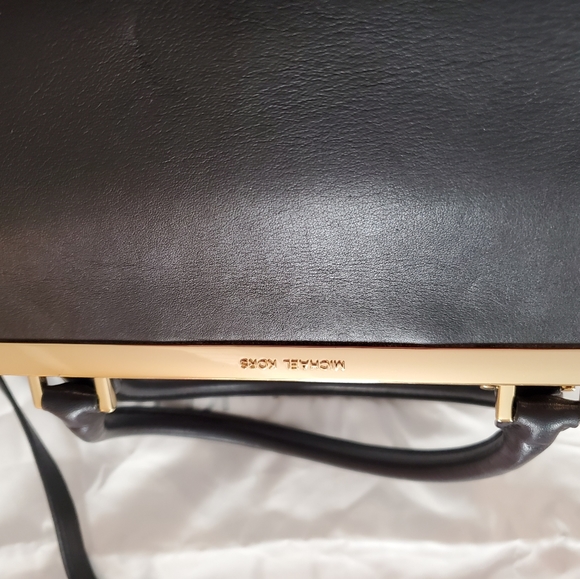 Michael Kors Handbag - Picture 12 of 13